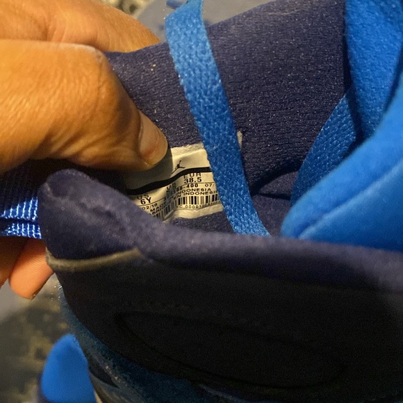 Jordan 3 5.5Y=6.5W WORN ONCE - Picture 6 of 6